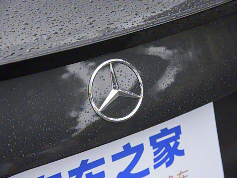 2024�� �Ŀ��� C 260 L �ҹ�˶���