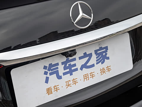 2025�� AMG S 63 L E Performance