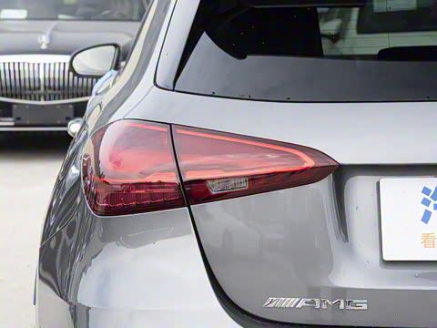 2025�� AMG A 35 4MATIC