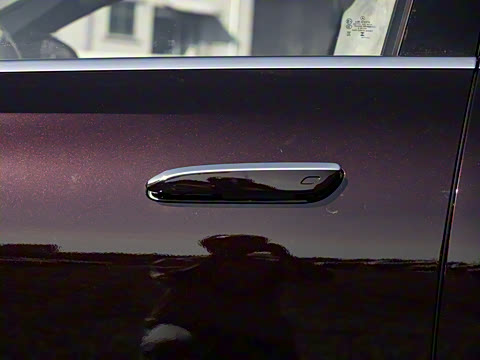 2025�� E 260 L �˶���