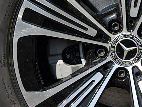 2025�� E 260 L �˶���