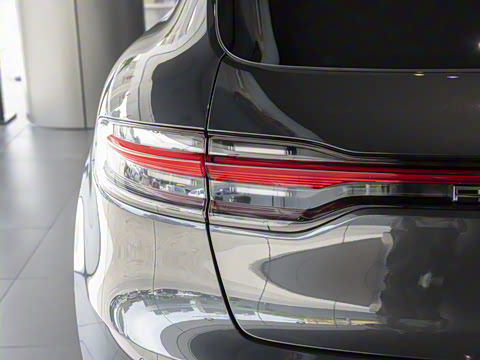 2025�� Macan 2.0T ���ΰ�