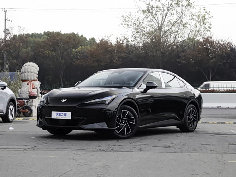 2024�� 560PRO 185kW