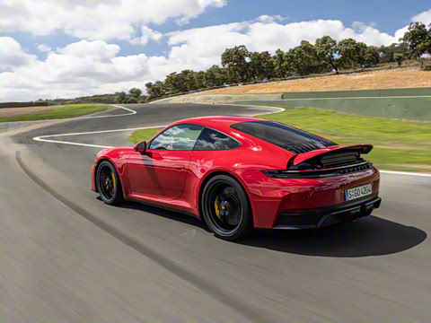 2025�� Carrera 4 GTS 3.6T