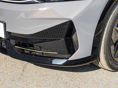 2024�� �Ŀ� Ultra ��������