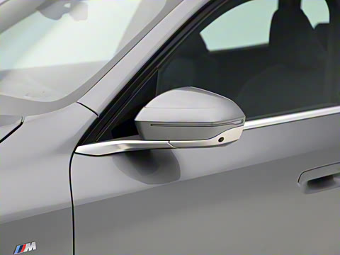 2025�� xDrive30L ������ M�˶���װ