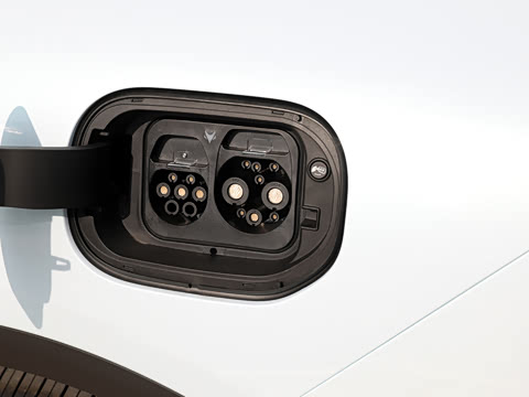 2024�� 560PRO 185kW