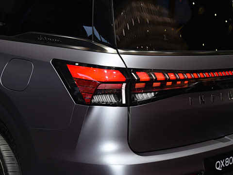 2025�� Autograph