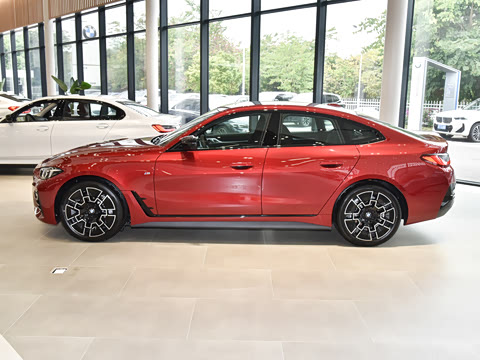 2024�� 430i Gran Coupe M�˶���ҹ��װ