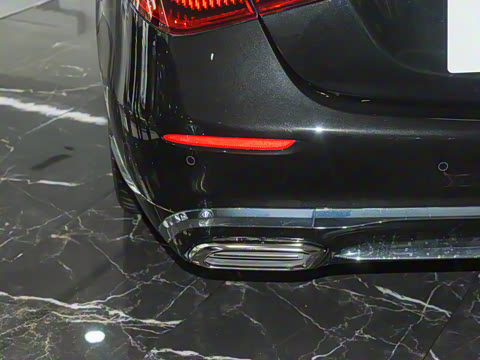 2025�� �Ŀ� S 680 4MATIC