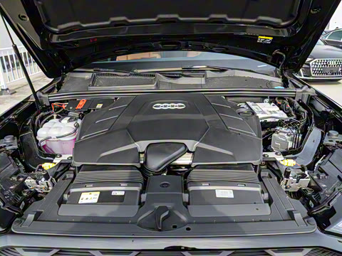 2025�� 55 TFSI quattro S line����ʿ��