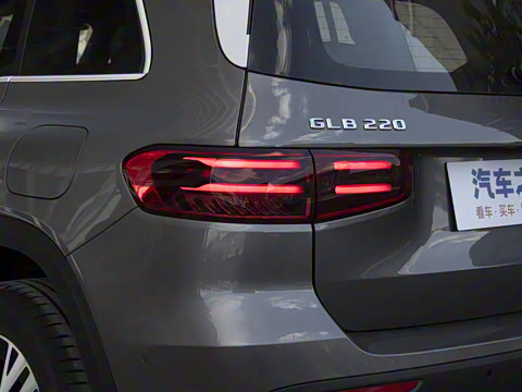 2025�� GLB 220 ������