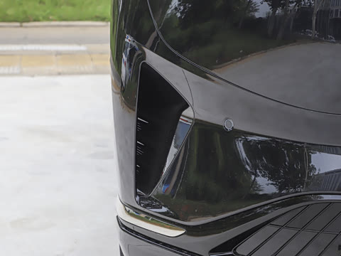 2025�� 636Max�Ǽݰ� 6��