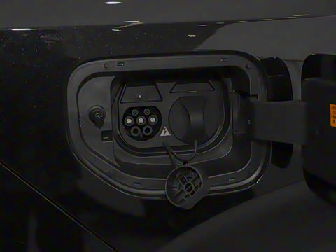 2025�� 210Max���̰� 5��