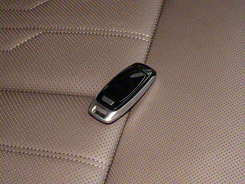 2026�� A8L 45 TFSI quattro ������