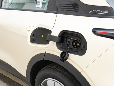 2025�� 310km �ഺ��