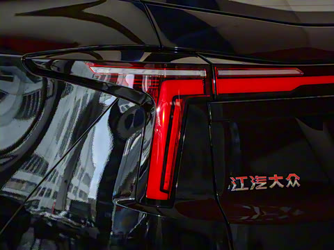 2024�� 1.5TGDI DCT�ǼҰ� 5��