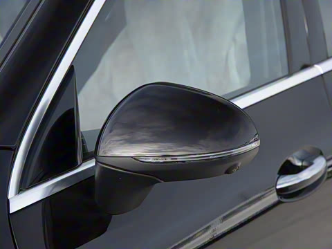 2025�� GLC 260 L 4MATIC ������