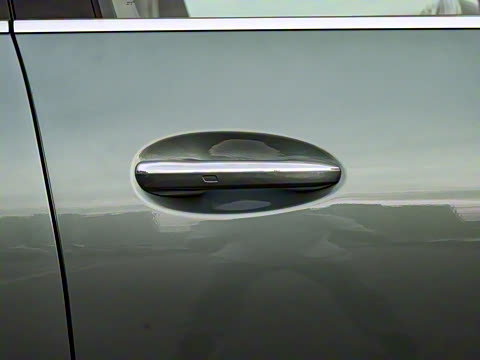 2025�� GLC 300 L 4MATIC ������ 5��