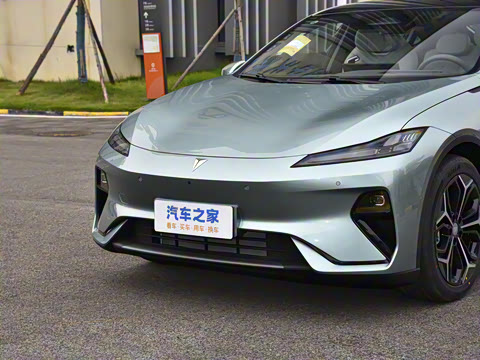 2024�� 300Max���̰�