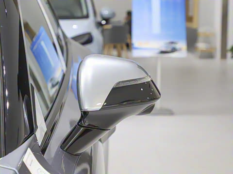 2025�� 560MAX 185kW