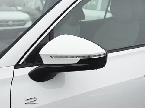 2025�� ̽��L 330TSI ������ӢCity��