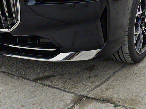 2023�� 735Li ������װ