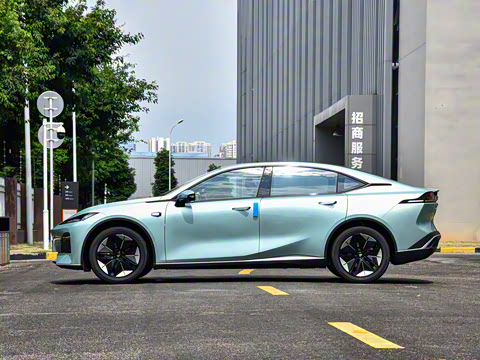 2024�� 610Max�����