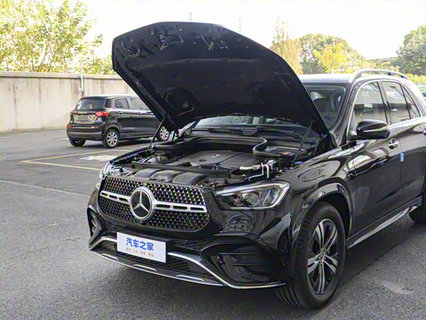 2025�� GLE 400 e 4MATIC