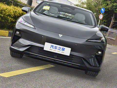 2025�� 530UltraǬ���Ǽ�ADS SE�����