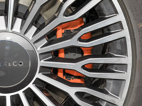 2025�� 2.0T ̽���� 6��
