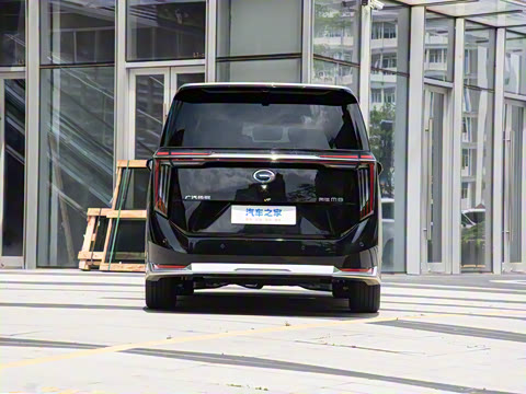 2025�� Ǭ��ϵ�� Ultra ͷ�Ȳ�