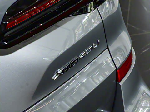 2023�� xDrive 40Li M�˶���װ