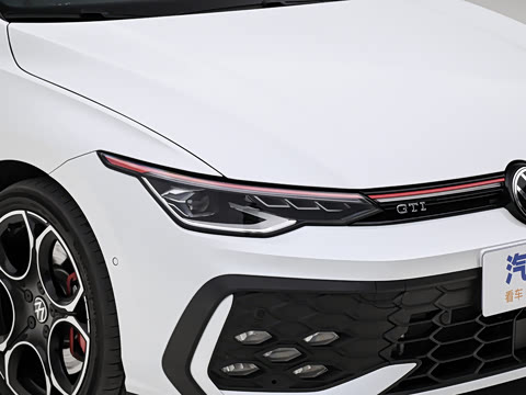 2025�� 380TSI DSG GTI