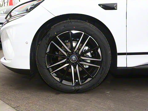 2025�� EV 545KM׿Խ��