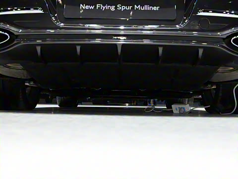 2024�� 4.0T V8 Mulliner