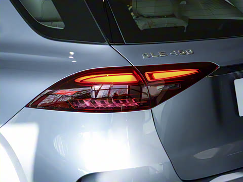 2025�� GLE 450 4MATIC ������