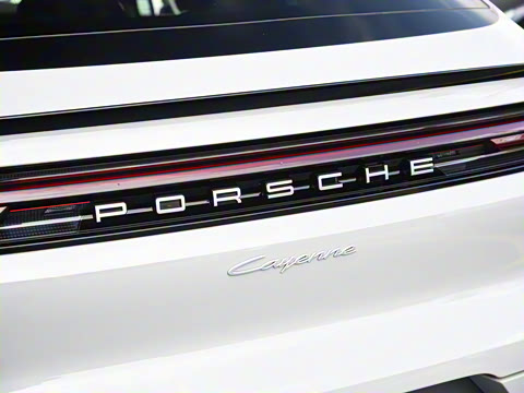 2025�� Cayenne Coup�� 3.0T