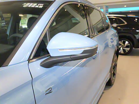 2024�� PRO 330TSI ����R-Line�����