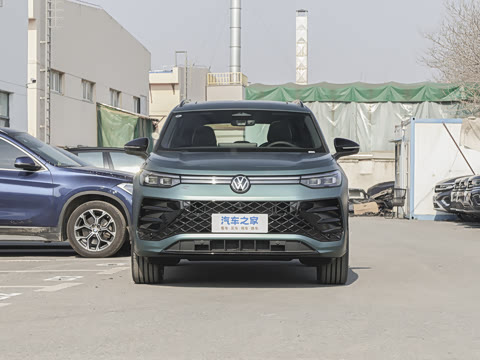 2025�� ̽��L 330TSI ������ӢCity��