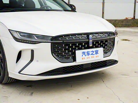 2025�� 2.0T ���л춯��