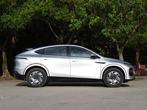 2024�� 580 ������ Plus