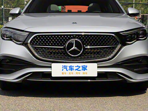 2024�� E 350 e L ���ʽ��϶����˶��γ�