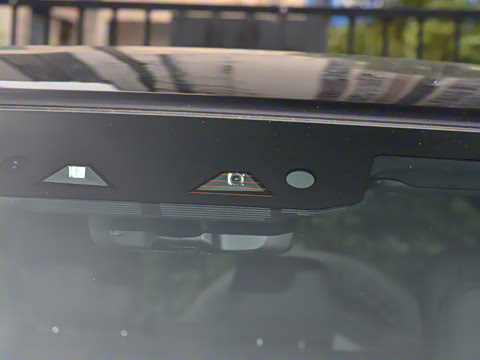 2025�� 110 3.0T P400 X