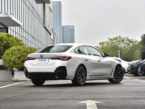 2024�� 425i Gran Coupe M�˶���װ