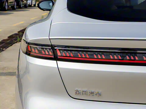 2025�� ���� 550ProѲ����