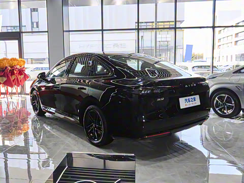 2025�� 650�Ǻ���