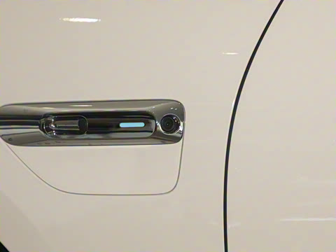 2025�� 705km Pro