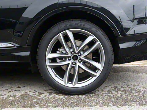 2024�� 45 TFSI quattro S line�˶���