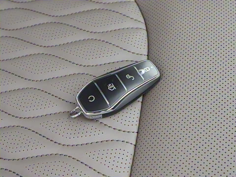 2025�� EV 506KM�����